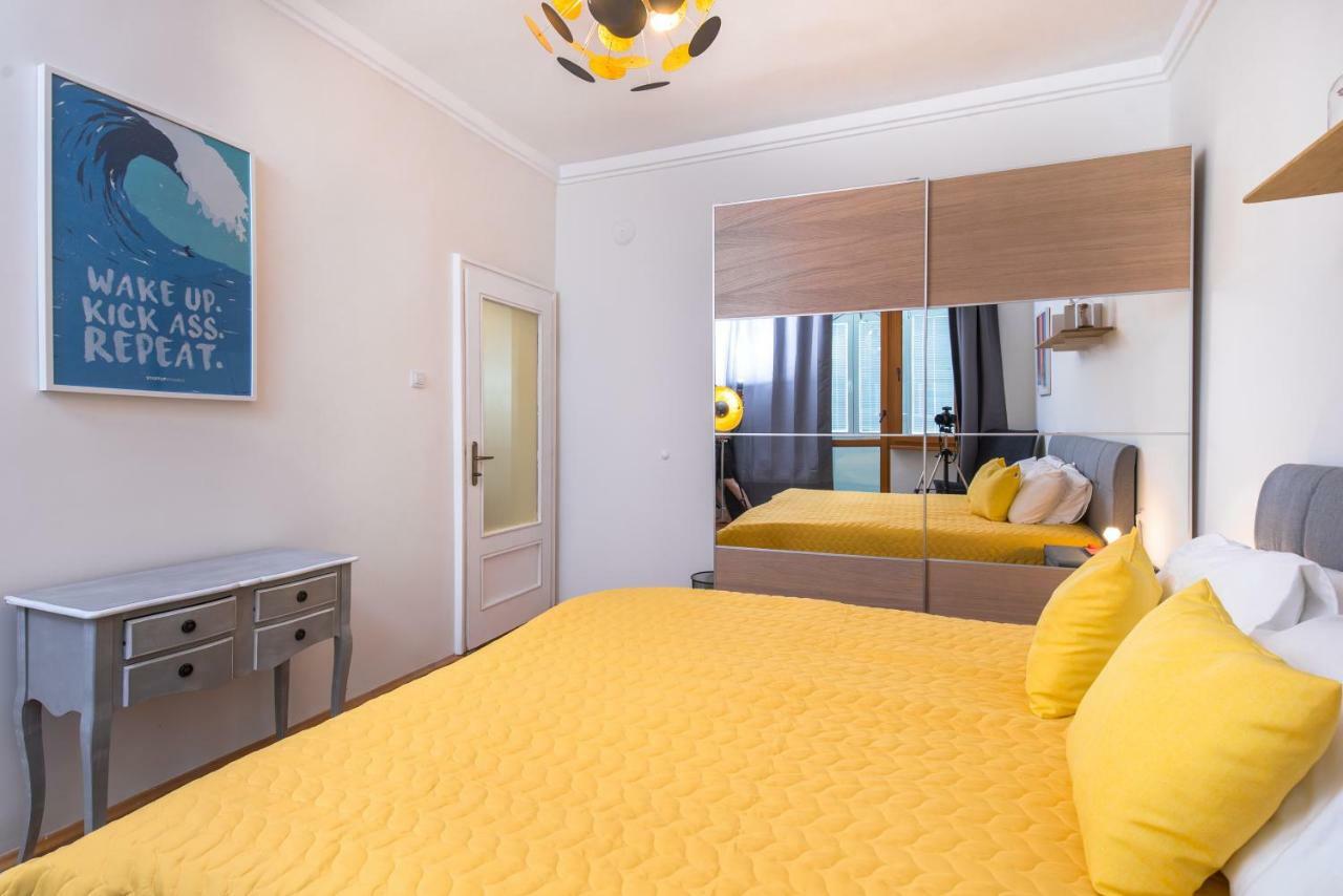 Designer & Luxurious, Business, One Bedroom Apartment In Top Central Sofia By Flat Mаnager Buitenkant foto